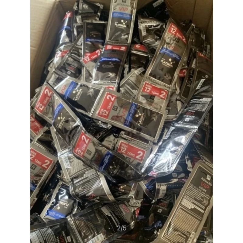 Dây 12 Gói Dầu Tắm Gọi 2 in 1 Romano Vip