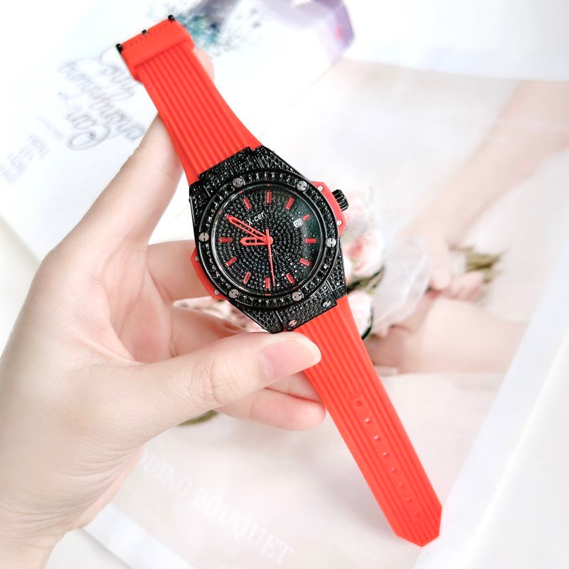 Đồng hồ nữ XCer 0635 mặt tròn đính full đá dây Silicon  chính hãng siz 34mm
