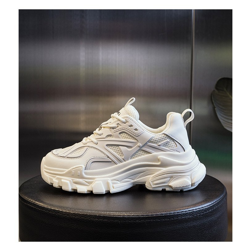 Giày thể thao cho nữ tăng chiều cao 3cm