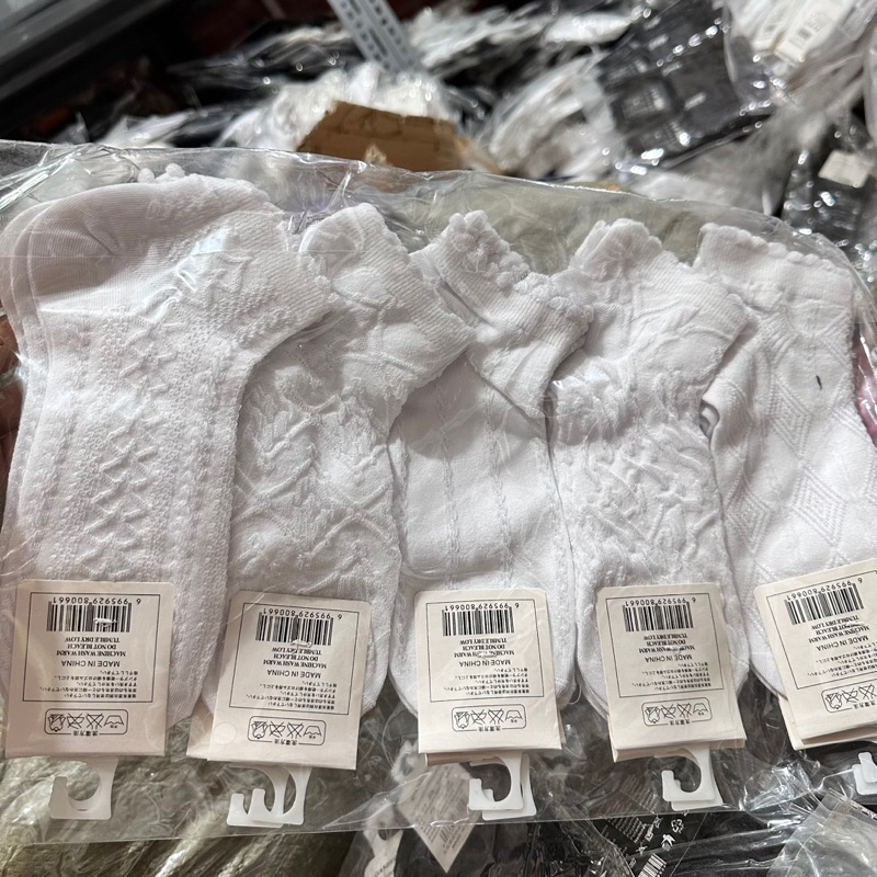 10 đôi tất trơn màu trắng hoạ tiết gân mẫu mới siêu hot