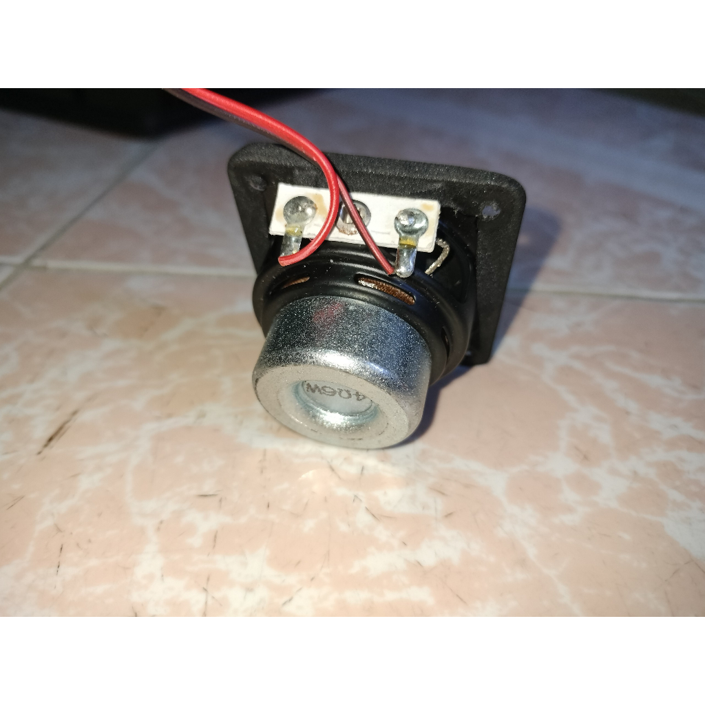 Loa toàn dải 2inch 6W, 4ohm tháo loa từ neo chất lượng cao bass trầm sâu. Giá 1 cái.