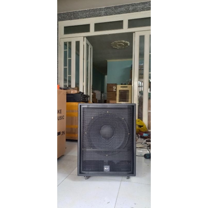 Mạch sub 10 sò chạy bas 40, 50 coil 100