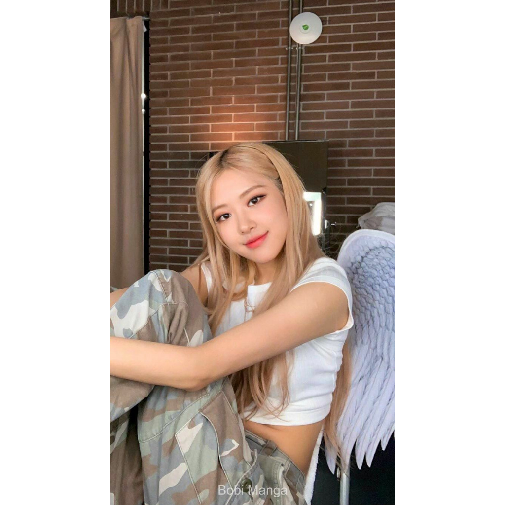 Poster dán tường in hình ca sĩ Rosé thành viên nhóm nhạc Black Pink Ms 765