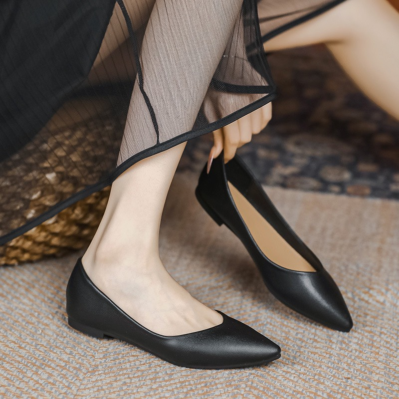 Giày búp bê nữ chất da lì mềm êm chân sẵn 2 màu đen kem mã B17