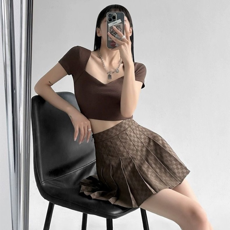 Chân Váy Dạ Mỏng Dập Ly Kẻ Ô Đang Hot