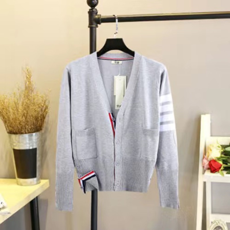 Áo Cardigan Thome Browe Chất Nhung Tăm-Áo Cardigan Phối Hoạ Tiết 4 Sọc Cực Đẹp