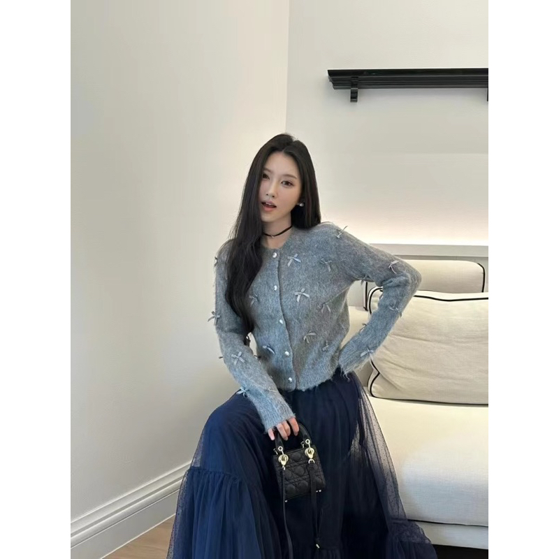 Len lông mềm mịn màu xám hot hit xinh xắn thời trang thu đông 2023