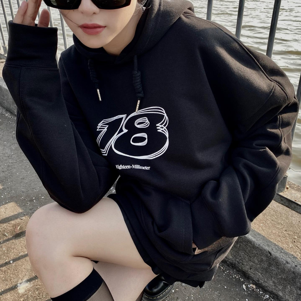 Áo hoodie NELLY - MIR form rộng unisex vải nỉ eighteen