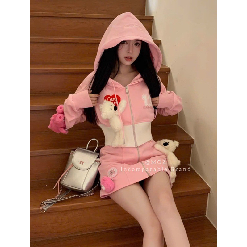 Set áo khoác chân váy nỉ 13de marzo đính gấu bông