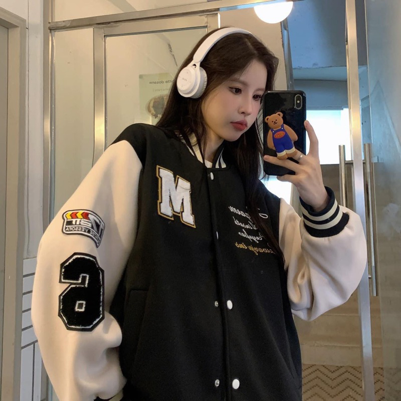 Áo khoác bomber M chữ thêu _ freesize chất nỉ bông, nam nữ mặc cặp dể thương