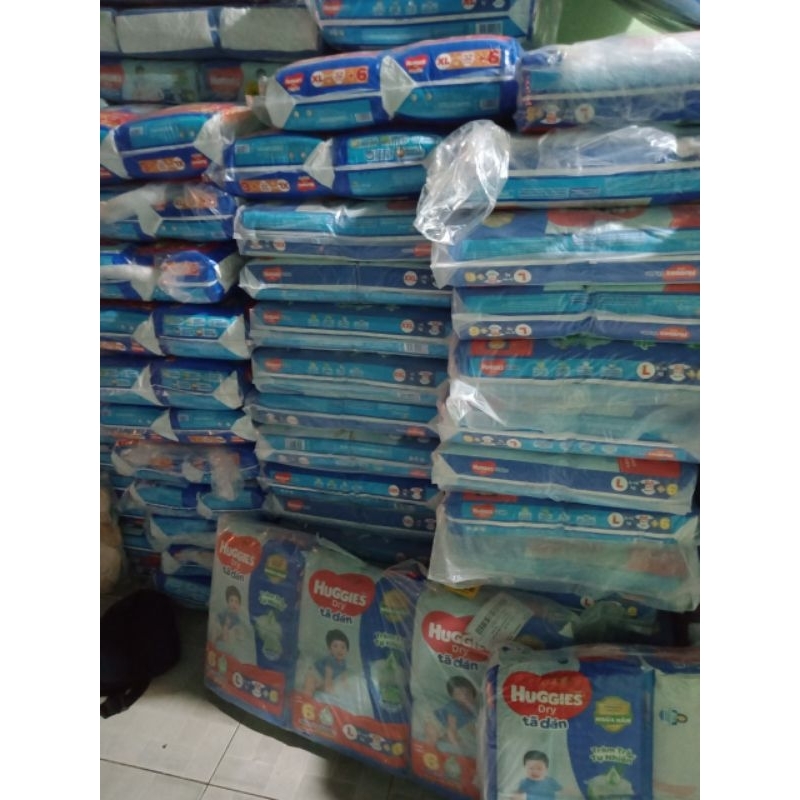 Tã dán sơ sinh huggies S80+2 mẫu mới từ 4-8kg