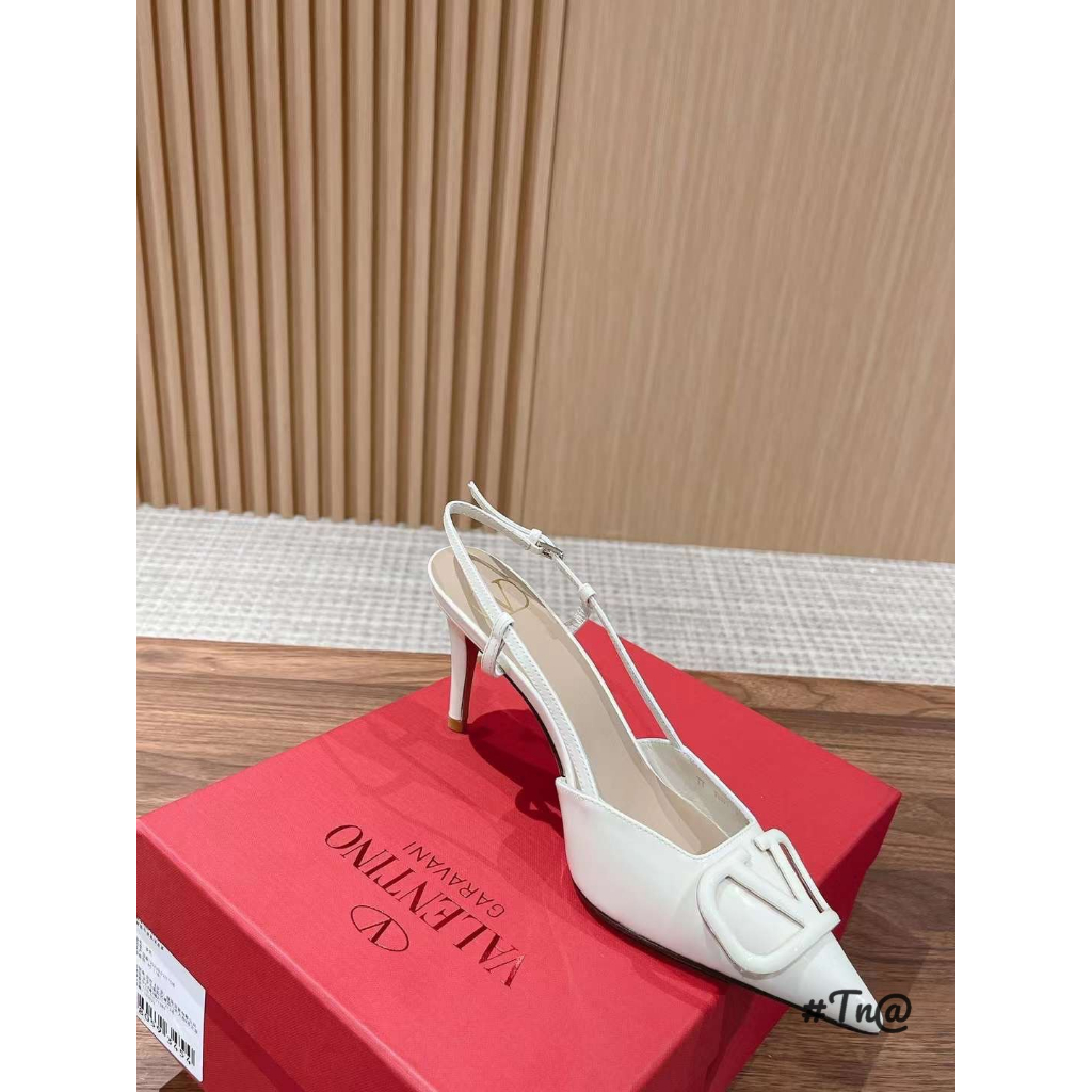 SANDAL VLTN DA BÓNG