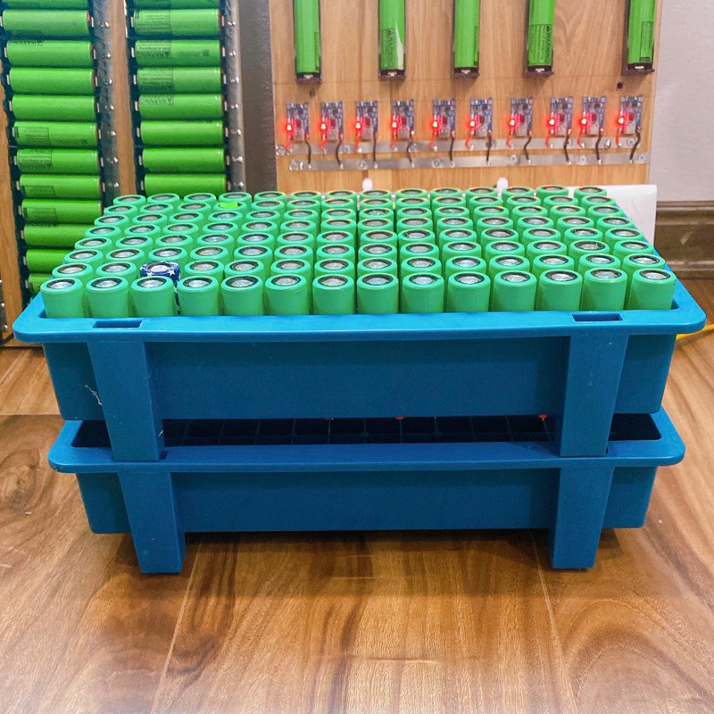 Khay đựng cell pin 18650,21700