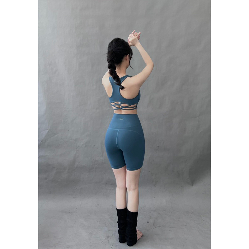 Set Ngố Tập Gym Poly Co Giãn 4C