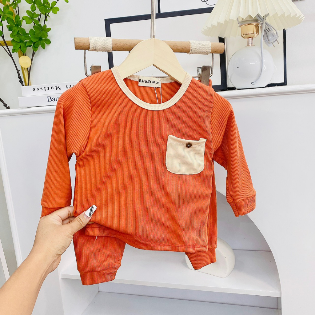 Bộ quần áo dài tay, thu đông, mặc điều hòa, chất thun tăm, phối túi, cho bé trai, bé gái – BD05