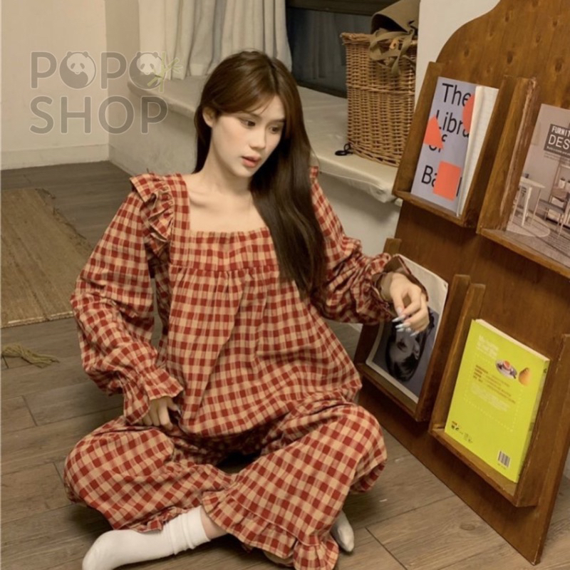 Pyjama bộ ngủ kẻ caro đỏ phối cổ vuông bèo phong cách loli cute trẻ trung, dễ thương