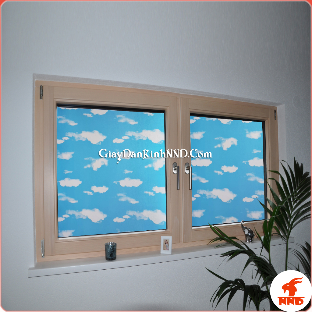 Decal Dán Kính Trang Trí Bầu Trời Xanh Mây Trắng | A30