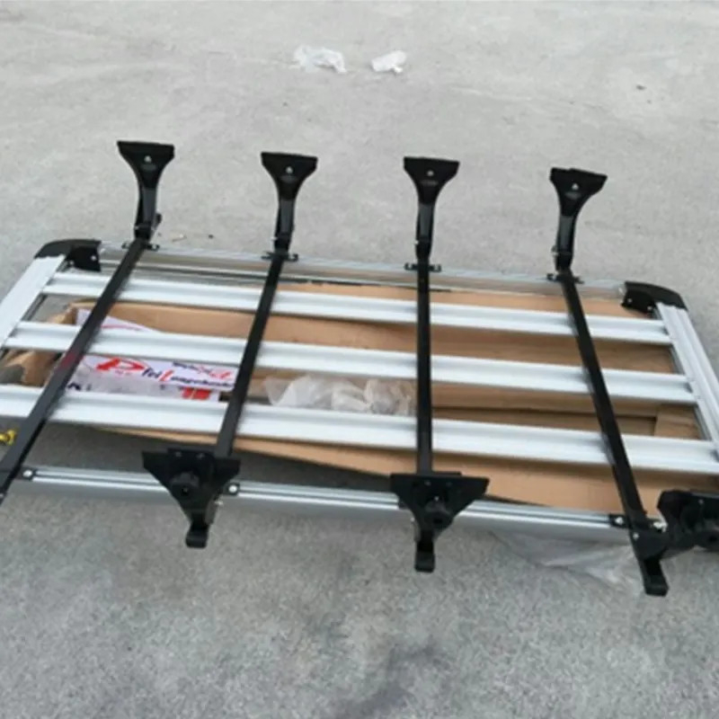 Chân kẹp giá nóc ô tô gắn 2 cây ngang chở hàng trên nóc xe hơi