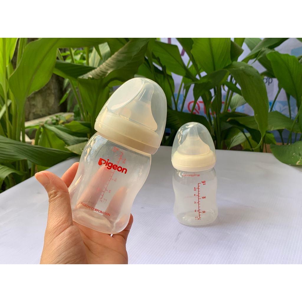 Bình sữa Pigeon 160ml cổ rộng PP Plus với núm vú silicone siêu mềm