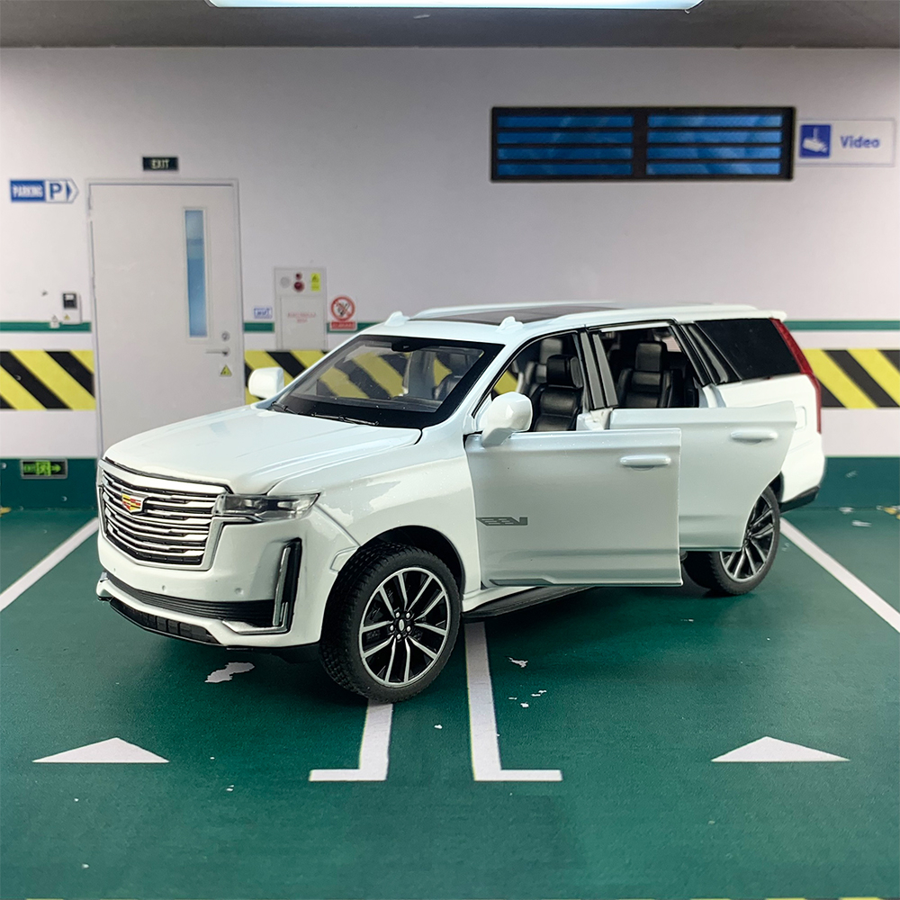 Mô hình xe Cadillac Escalade tỉ lệ 1:32 Sheng Run kèm đế trưng bày