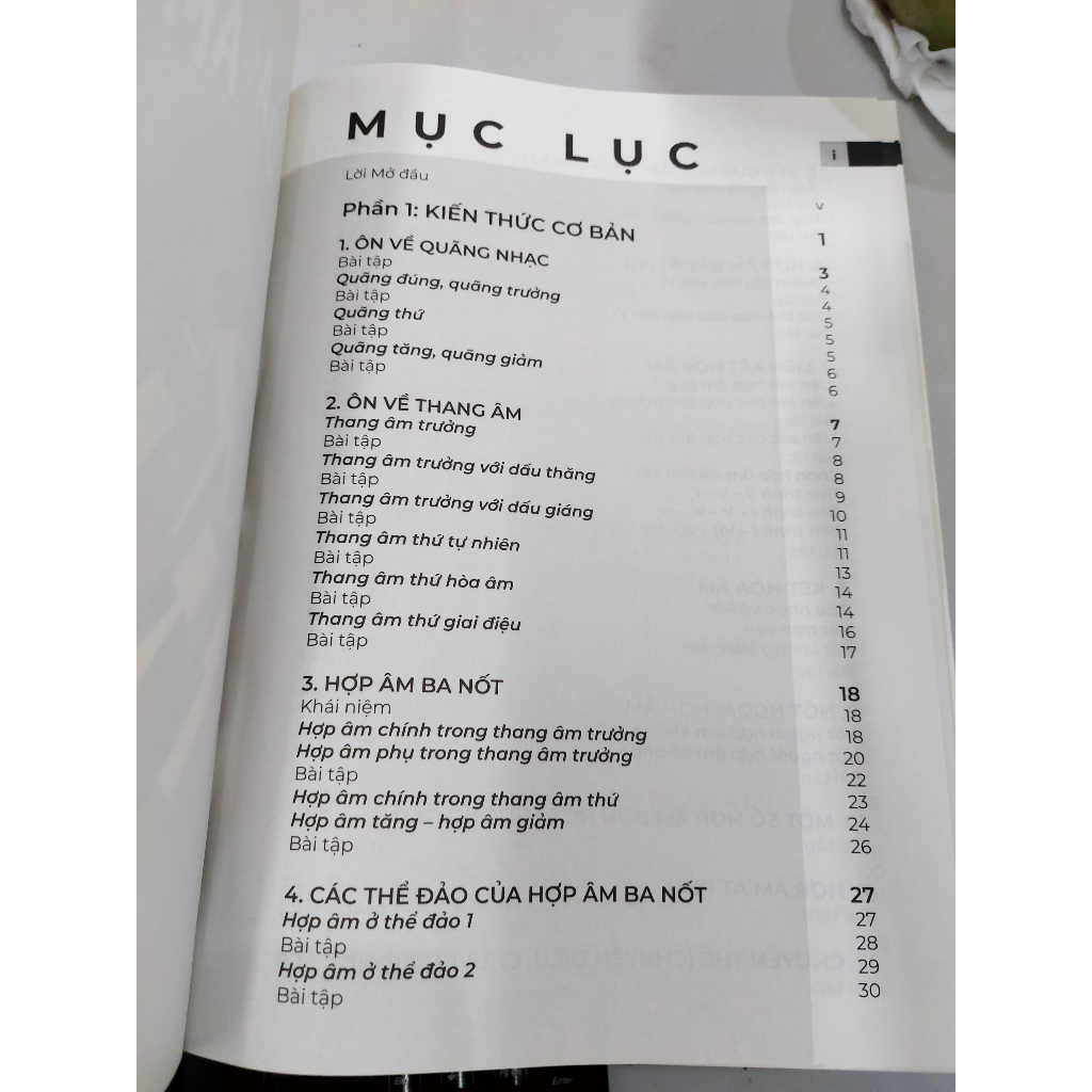 Sách Hòa âm vui - Nguyễn Bách