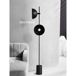 Đèn sàn đứng Meliora Floor Lamp đen trang trí phòng khách studio