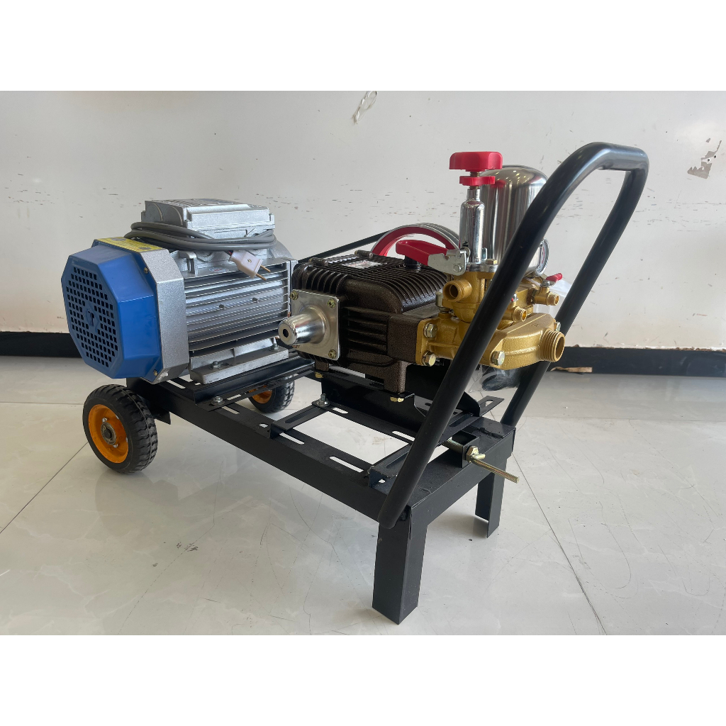Bộ rửa xe 2hp chân kê bánh xe tặng kèm 10m dây xịt và péc xịt