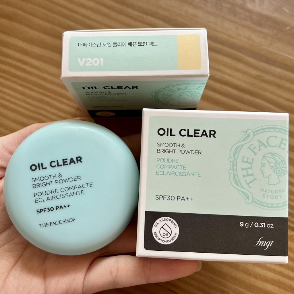 Phấn Phủ Kiềm Dầu The Face Shop fmgt Oil Clear Smooth Bright Powder SPF30 PA++ 9g