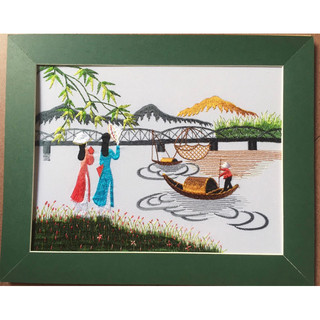 Tranh thêu tay Cầu Tràng Tiền (Tre) CTT002