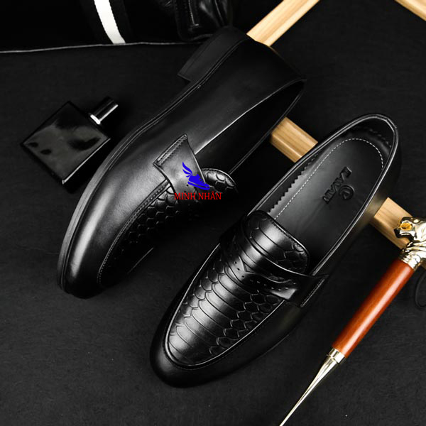 Giày Công sở nam da bò Giày lười nam da bò Penny Loafer kiểu đẹp hàng hiệu giá rẻ Giày in dập vân cá sấu cao cấp D-6 đen