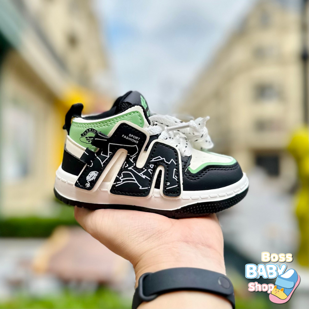 Giày Thể Thao Bé Trai Bé Gái Cao Cổ Từ 1 - 7 Tuổi Quai Dán Phong Cách Thể Thao