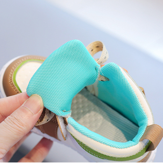 Giày Thể Thao Bé Trai Bé Gái Cao Cổ Từ 1 - 7 Tuổi Quai Dán Phong Cách Thể Thao