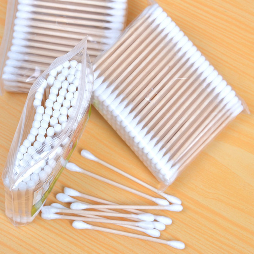 Gói 100 tăm bông ngoáy tai, mũi thân gỗ 2 đầu bông mềm cùng cán gỗ vệ sinh tai, mũi hiệu quả