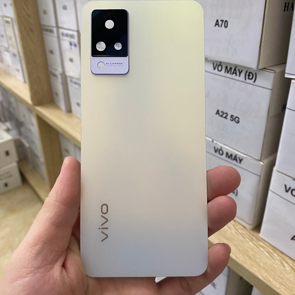 Nắp lưng Vivo V21  liền camera