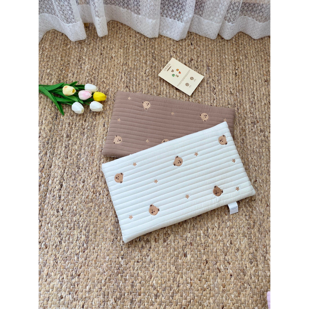 GỐI CAO SU NON Cho Bé Monona Siêu Êm Ái Có Kết Cấu Lỗ Thoáng Khí cho bé 3M+ KT 25 x 45cm