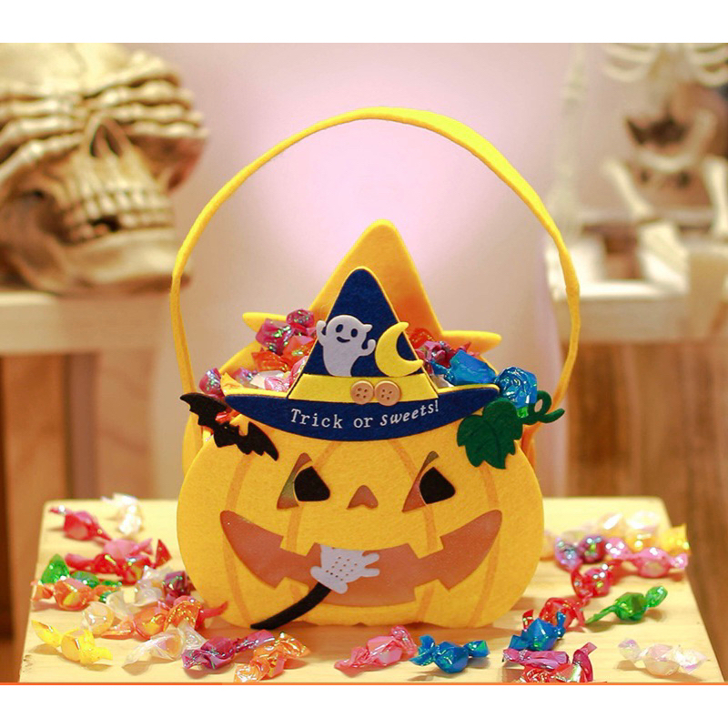Túi vải Halloween dùng đựng kẹo..