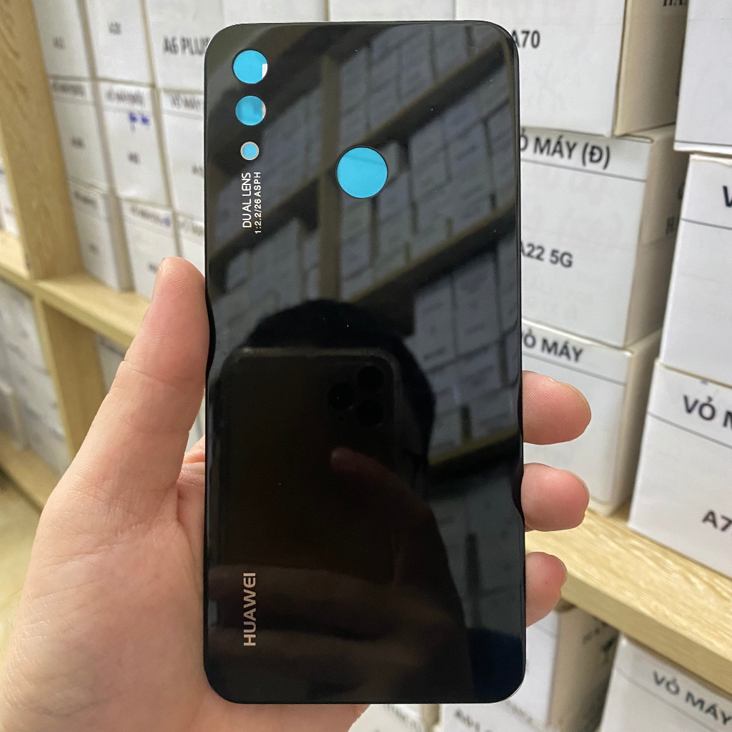Nắp lưng Huawei Nova 3I zin new