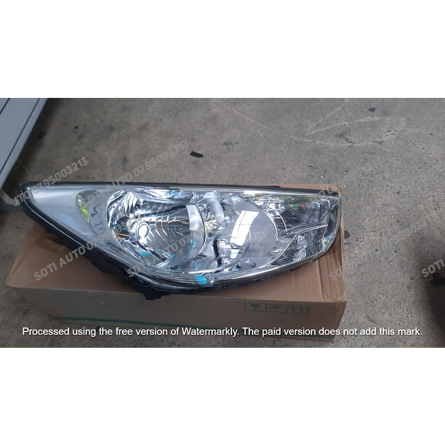 Đèn pha Hyundai Tucson 2011