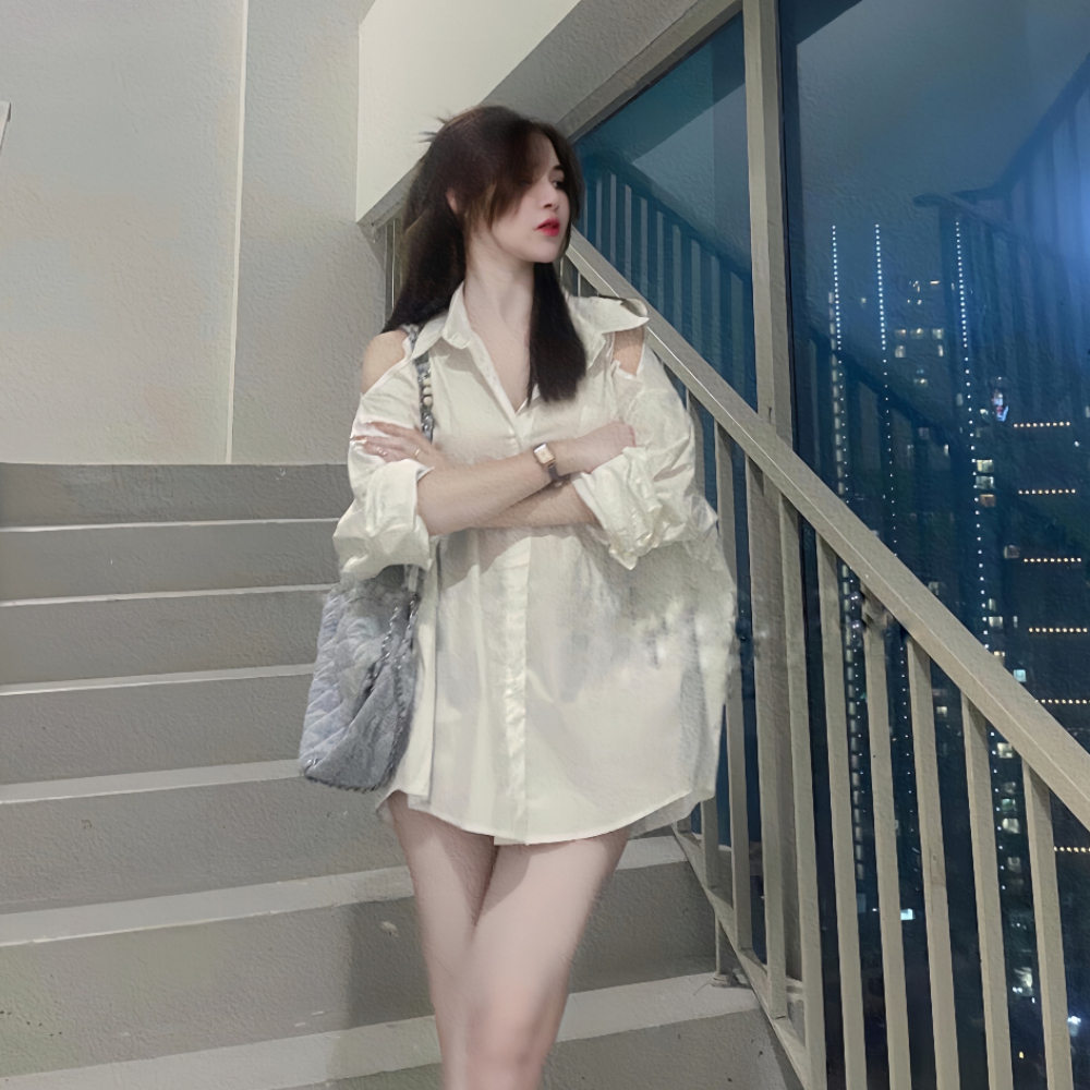 Áo sơ mi khoét vai tay dài form rộng, thời trang Hàn Quốc quyến rũ cho nữ