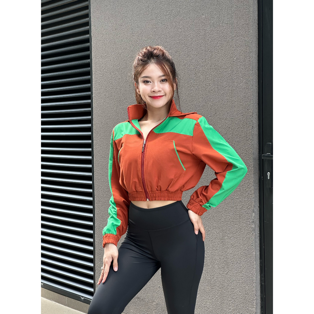 Áo Khoác Phối Vải Si Dù Xuất Hàn - Form Croptop