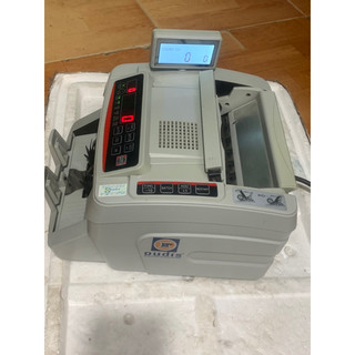 MÁY ĐẾM TIỀN OUDIS 5200C CŨ