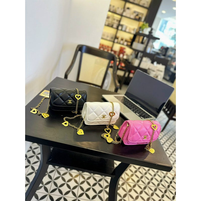 Túi classic mini đeo chéo xích charm tim cưng xĩu 14cm