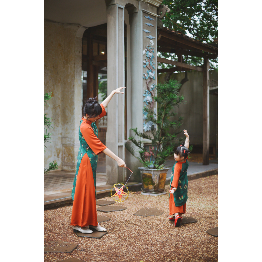 Set áo dài hoạ tiết tiểu thư SET1025 màu xanh