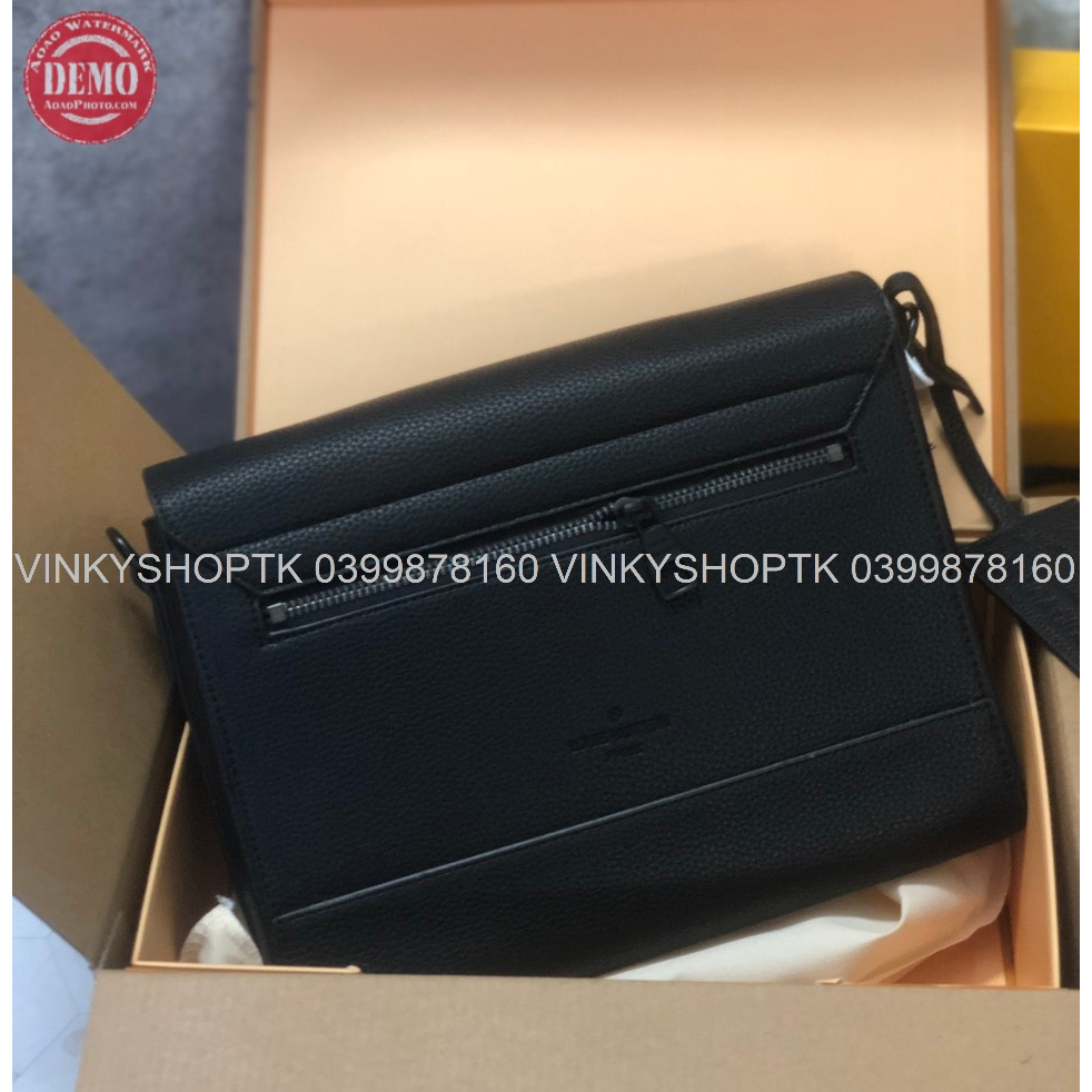 Túi đeo chéo nam nữ unisex  lv Grained Calf Leather Messenger hàng vip 2 box xịn sò hoả tốc