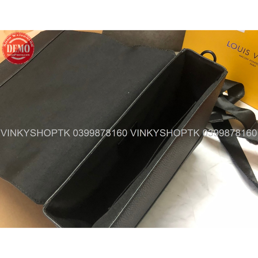Túi đeo chéo nam nữ unisex  lv Grained Calf Leather Messenger hàng vip 2 box xịn sò hoả tốc