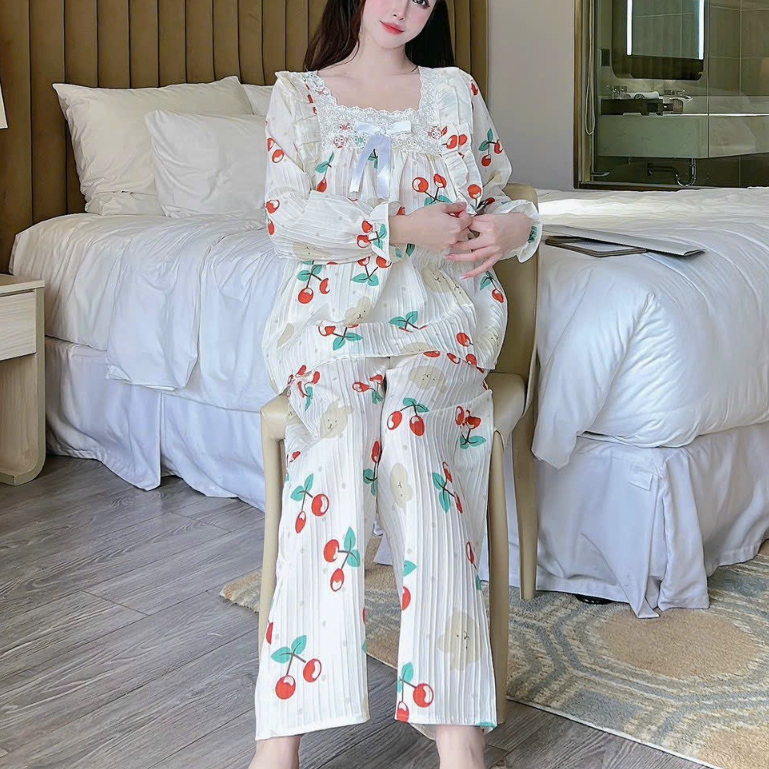 Bộ Đũi Hình Dài Cổ Vuông Ren Mặc Cả Thai Kỳ Và Sau Sinh
