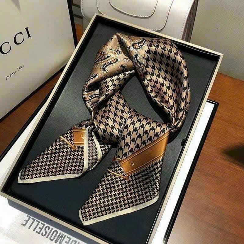 Khăn Lụa Satin Vuông 70cm x70cm  sét 2cái