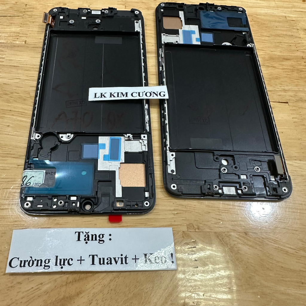 Màn hình tương thích ĐT SS A70 - Mã QX liền khung