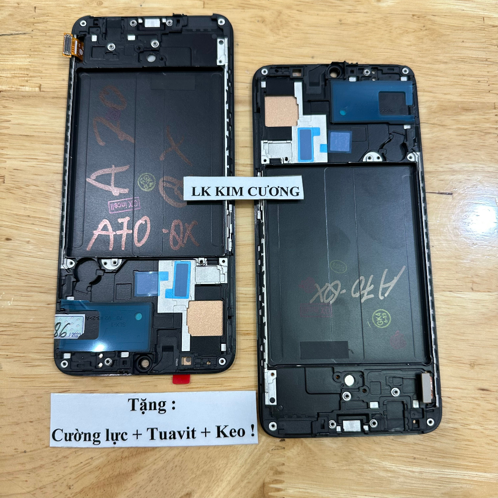 Màn hình tương thích ĐT SS A70 - Mã QX liền khung