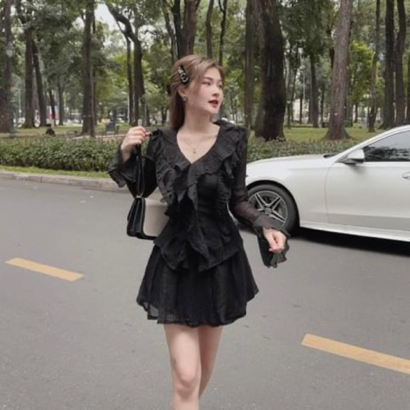 SET ÁO CỔ V NHÚN BÈO TAY LOE TƠ KÍNH CAO CẤP PHỐI CHÂN VÁY